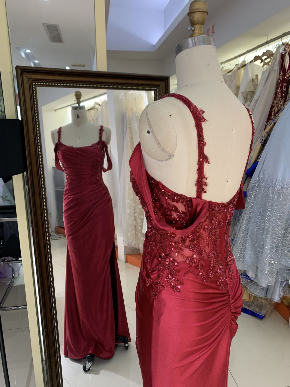 2025 New beading burgundy prom dresses women luxurious sexy evening dress elegant party for girl