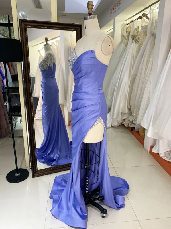2025 wholesale dusty blue sleeveless beading tassels satin skirt mermaid prom evening dresses