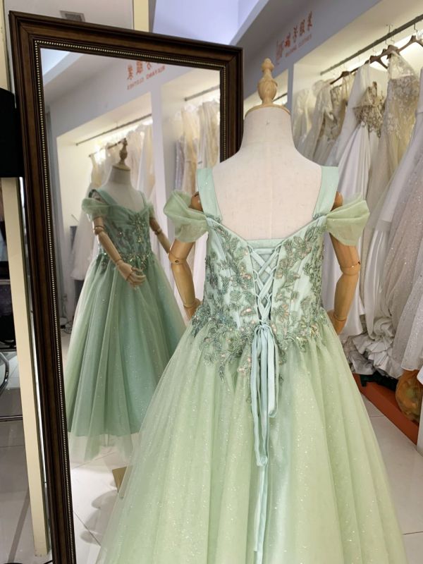 2025 mint green off shoulder sleeve embroidery beading A line lace up back children short evening shiny tulle flower dresses