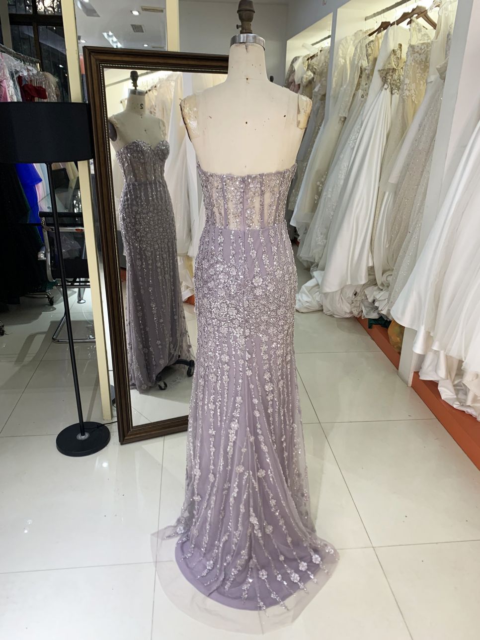 2025 New custom Sexy strapless Lace Embroidered Flower Tulle grey prom dresses party evening dress