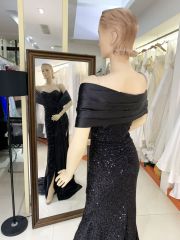 2025 Latest custom black fashion sexy women's cape design strapless corset sequins high slit evening dress