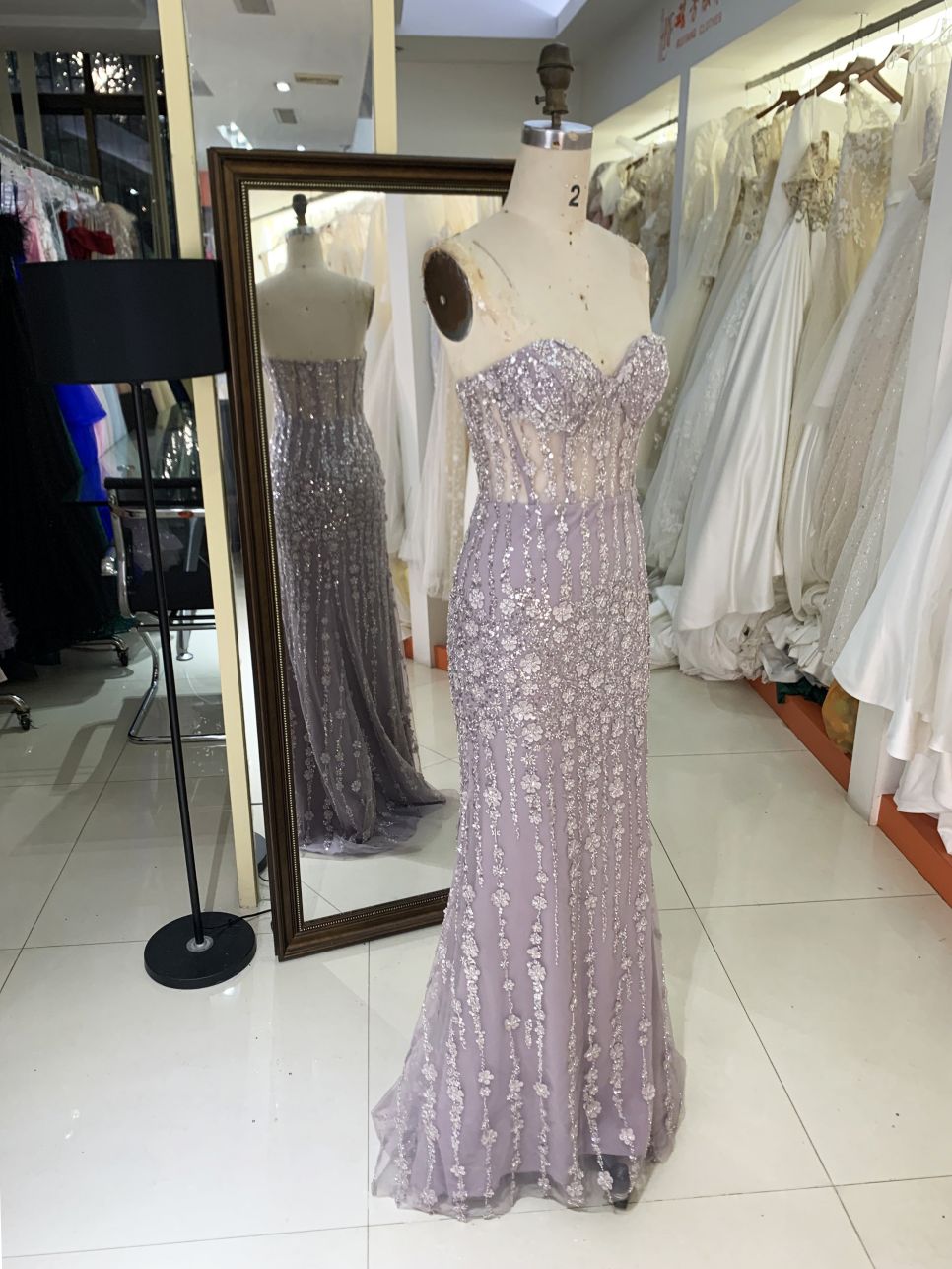 2025 New custom Sexy strapless Lace Embroidered Flower Tulle grey prom dresses party evening dress