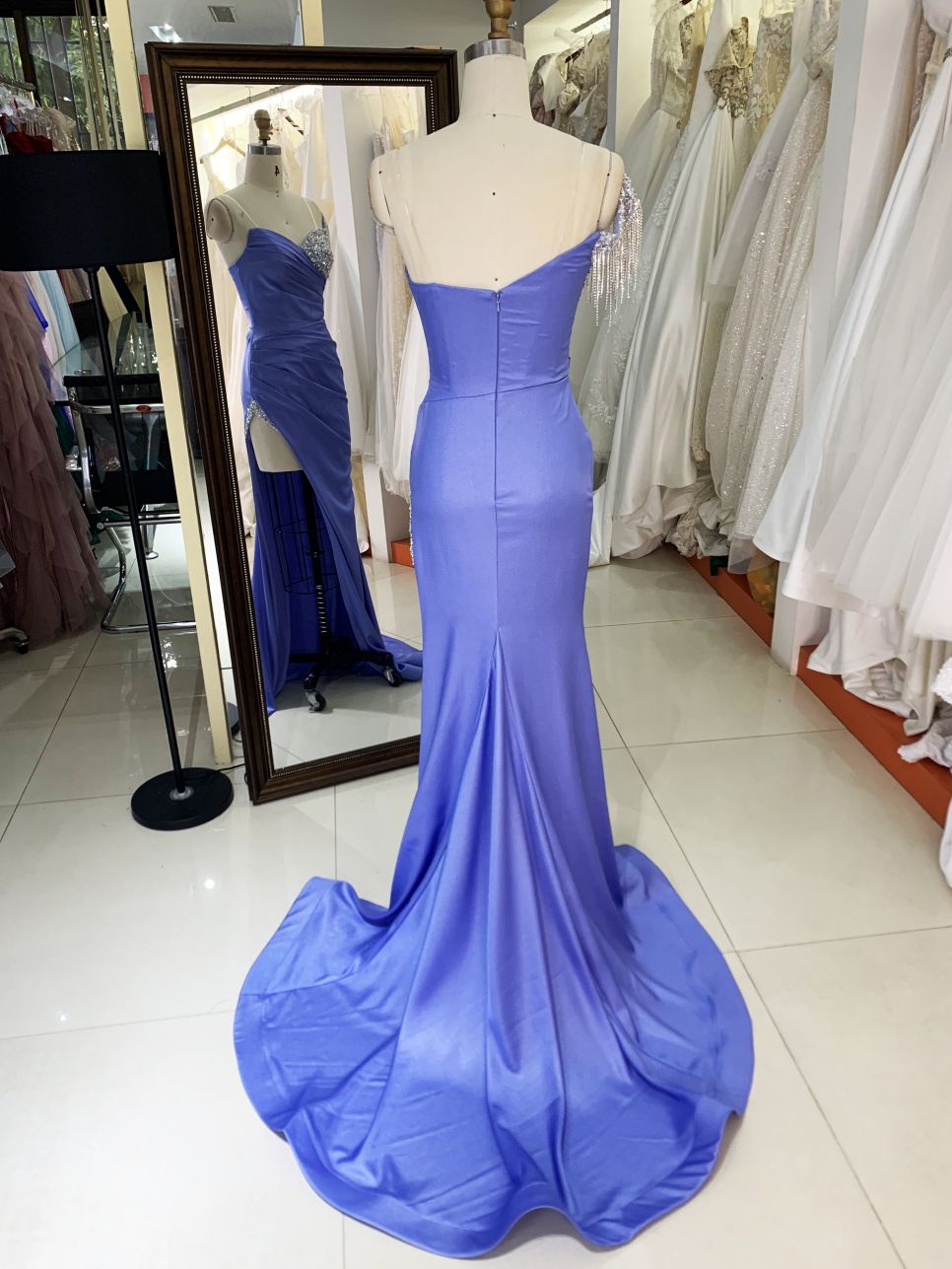 2025 wholesale dusty blue sleeveless beading tassels satin skirt mermaid prom evening dresses