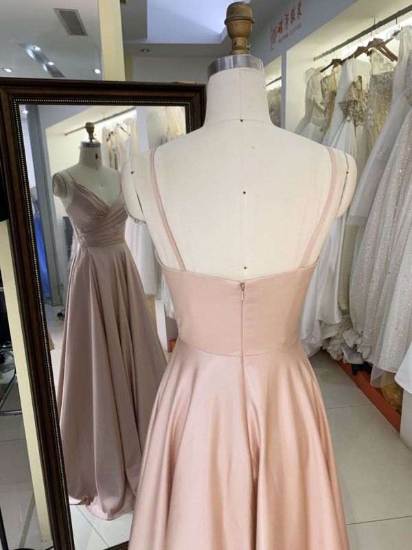 2025 wholesale sleeveless hand pleated champagne A line satin zipper up prom dresses