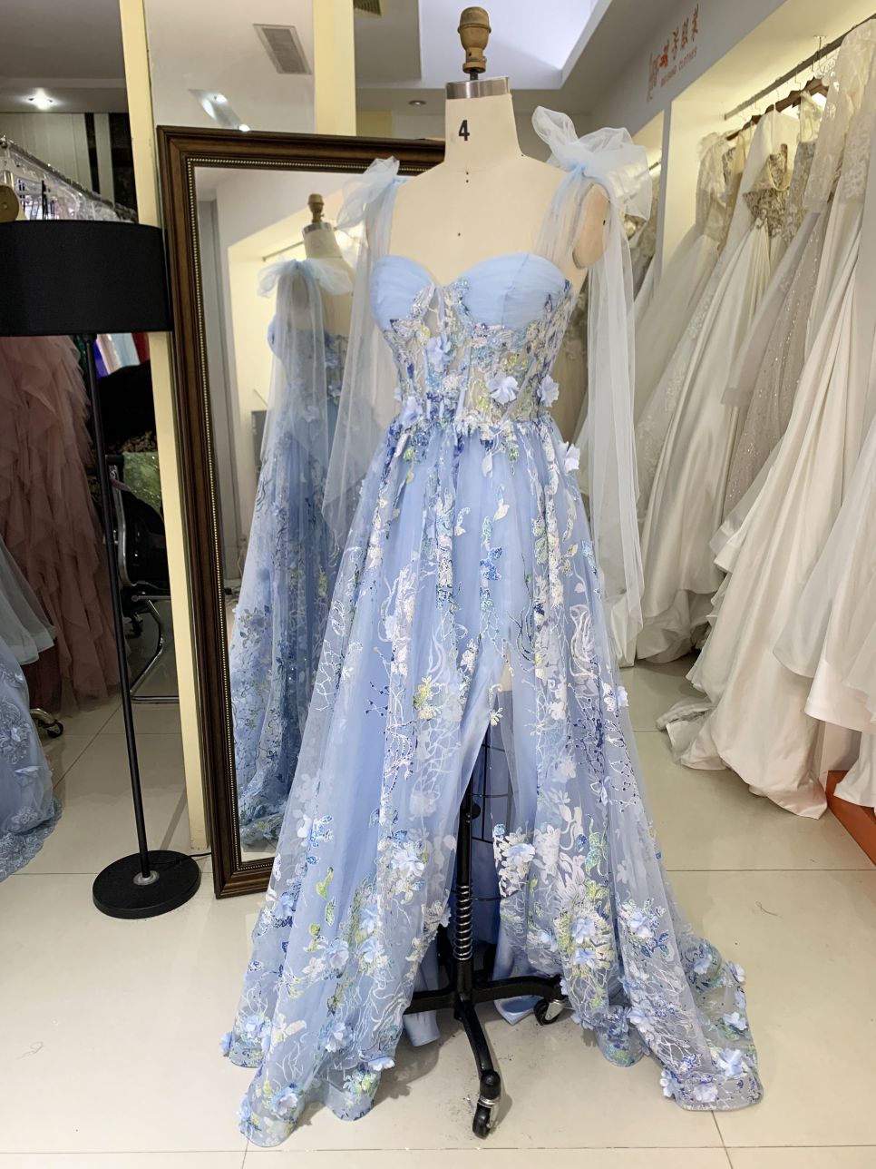 2025 Milky blue 3D flowers sweetheart lace evening dress A-line skirt with shawl colorful custom prom dress