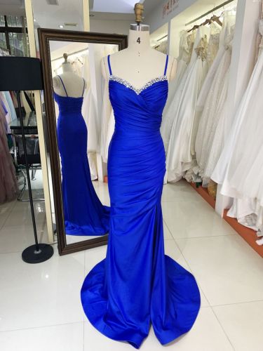 2025 wholesale Royal blue sleeveless hand pleated beading mermaid zipper up back prom evening dresses