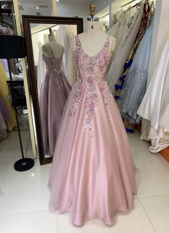 2025 New custom Sexy Sleeveless Lace Embroidered Flower Tulle ball gown skirt of prom dresses party evening dress