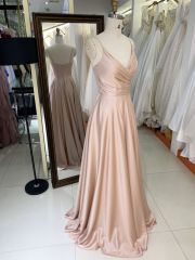 2025 wholesale sleeveless hand pleated champagne A line satin zipper up prom dresses