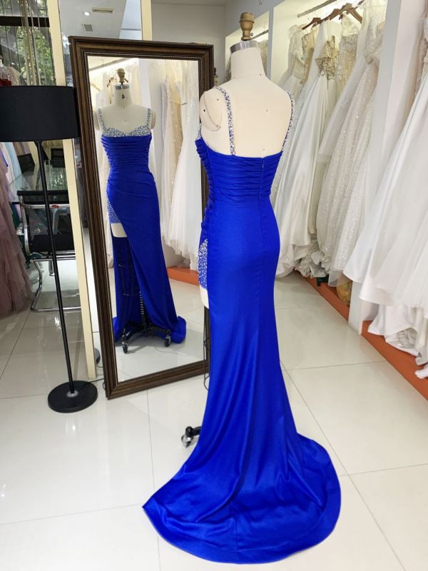 2025 wholesale Royal blue sleeveless beading jersey satin skirt mermaid hand pleated prom evening dresses