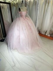 New custom high quality latest 3D flowers lace embroidery dresses evening ball gowns pink quinceanera dress 2025