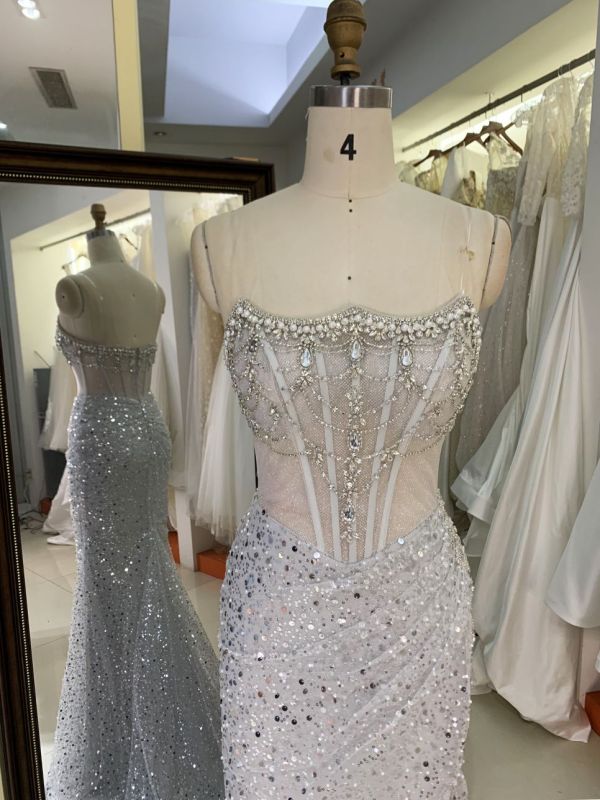 Latest custom crystal beading dress sequin fabric retro prom dress 2025 luxury elegant for women
