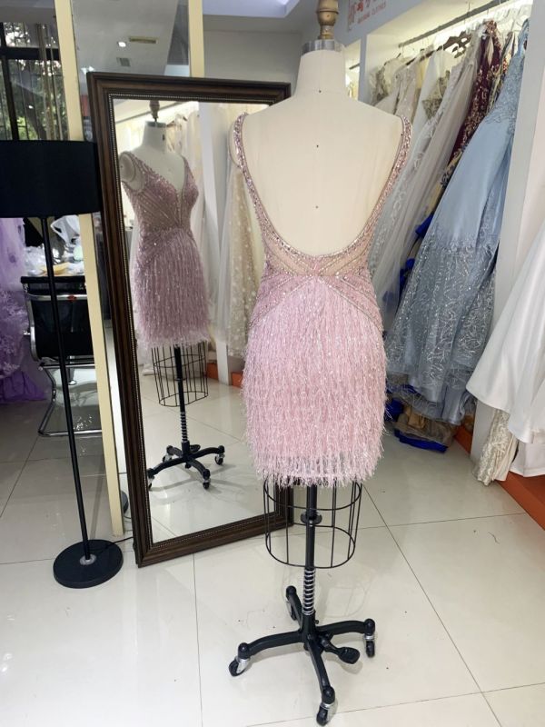 2025 New fashion elegant dusty rose V Neck beaded chain zipper back Dresses for Ladies Party Homecoming