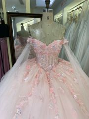 New custom high quality latest 3D flowers lace embroidery dresses evening ball gowns pink quinceanera dress 2025