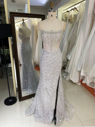 Latest custom crystal beading dress sequin fabric retro prom dress 2025 luxury elegant for women