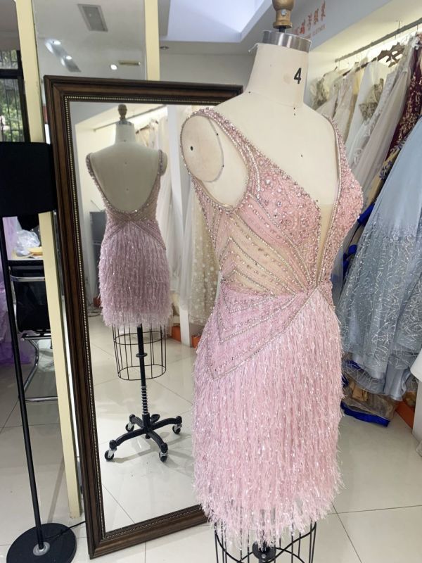2025 New fashion elegant dusty rose V Neck beaded chain zipper back Dresses for Ladies Party Homecoming
