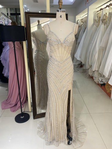 2025 wholesale champagne sleeveless beading embellishment side slit corset crystal mermaid fitted prom evening dresses