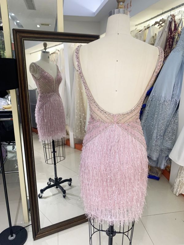 2025 New fashion elegant dusty rose V Neck beaded chain zipper back Dresses for Ladies Party Homecoming