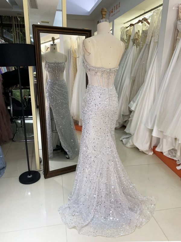 Latest custom crystal beading dress sequin fabric retro prom dress 2025 luxury elegant for women