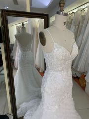 2025 New V neck embroidery lace elegant mermaid bridal white 3d floral dresses for a wedding guest