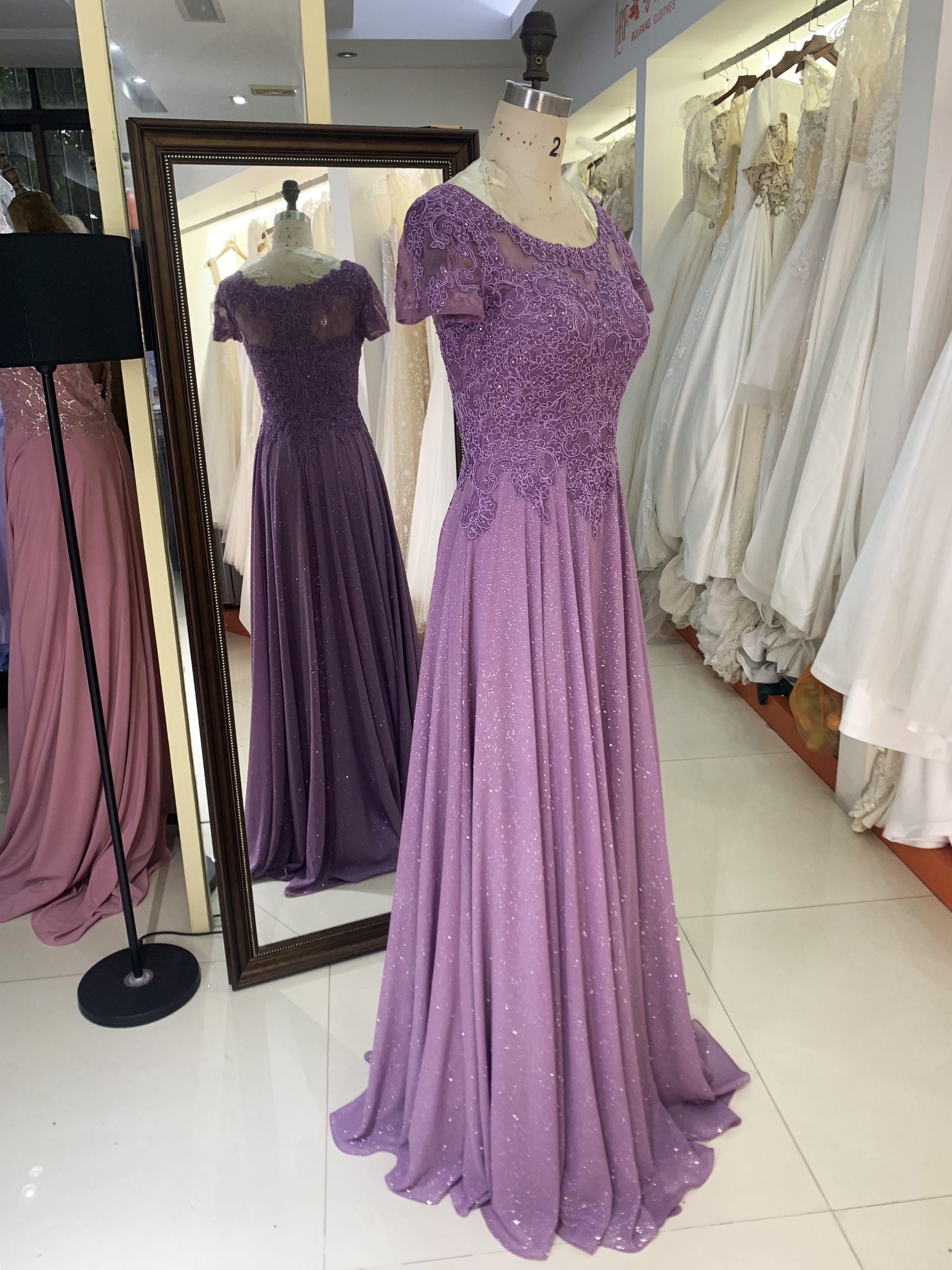 2025 wholesale purple short cap sleeve embroidery A line zipper up back shiny skirt mother of the bride dresses