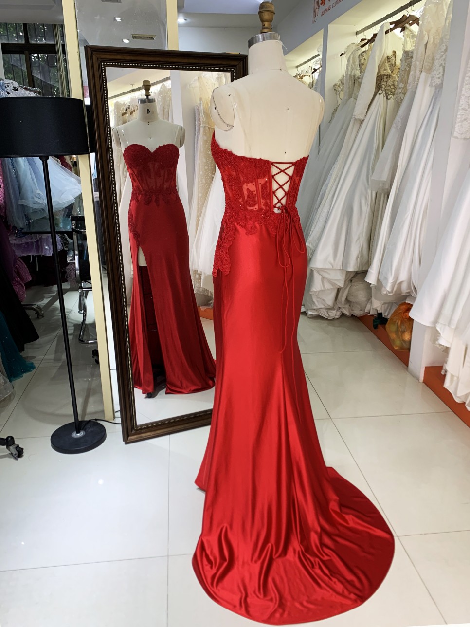 2025 New embroidered lace red elegant and sexy ball dress for women luxurious party ladies