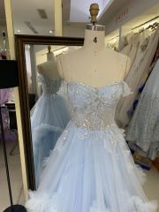 2025 light blue off the shoulder lace embellished corset bodice tulle formal princess ruffle prom dresses