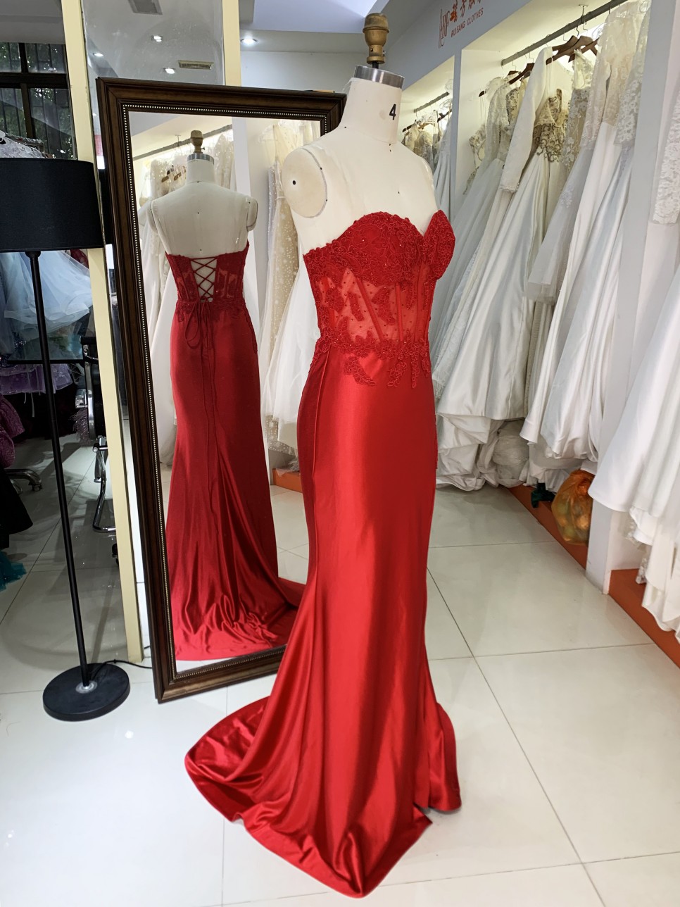 2025 New embroidered lace red elegant and sexy ball dress for women luxurious party ladies