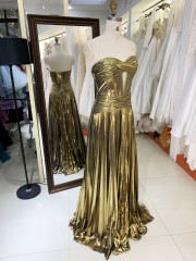 2025 New custom elegant women's pleat sleeveless back strap glitter gold A-Line Skirt prom dress for girl