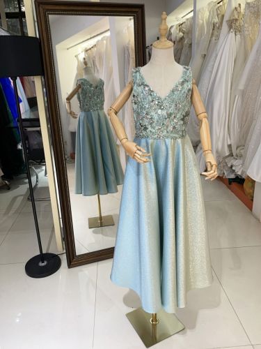 2025 green sleeveless embroidery beading A line lace up back children short evening shiny satin flower girls dresses