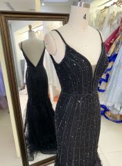 2025 wholesale black sleeveless mermaid crystal beading embellished fitted gown prom evening dresses with feathers