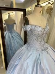 2025 New custom high quality latest 3D flowers lace hot-selling light blue ball gown fashionable quinceanera dress