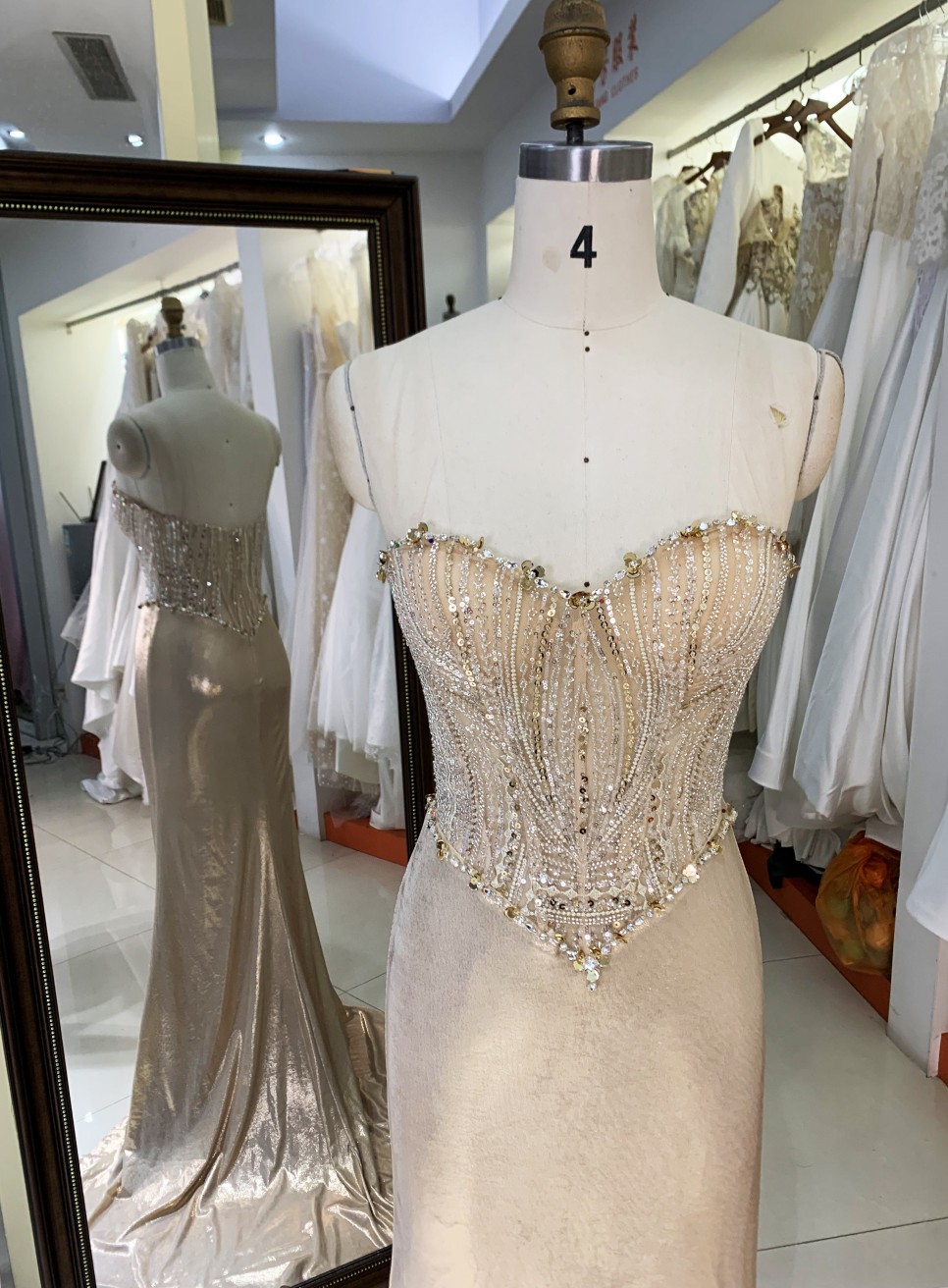 2025 New embroidered sequin elegant and sexy slim dress for women luxurious party ladies gold prom dress