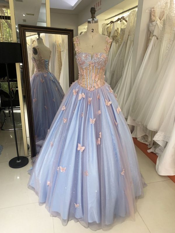2025 New sky blue 3d butterfly sweetheart boning quinceanera dresses 15 ball dress for young girl