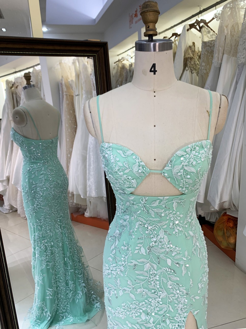 2025 New embroidered lace mint elegant and sexy dress for women luxurious party ladies simple prom night dress