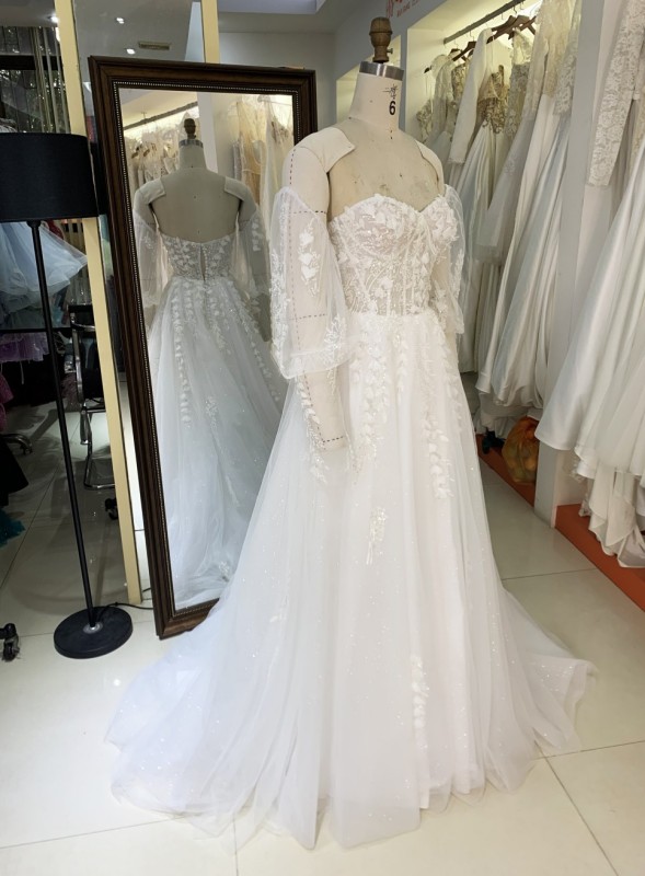 2025 New elegant wedding dresses A line long sleeve lace flowers bridal wedding dress tulle net formal guest ladies