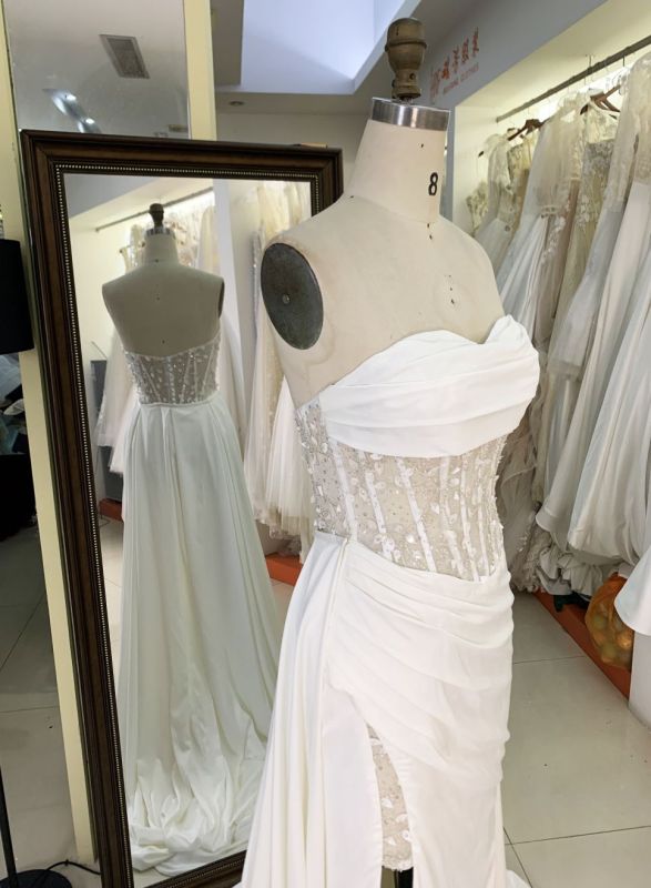 2025 Women's sexy tube top backless see-through high slit corset pleated white mermaid wedding dress