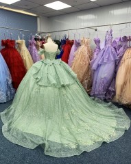 Quinceanera Luxury Beaded Glitter Embroidered Flower Ball Gown Prom Dress Sweetheart Quinceanera Dress 2025