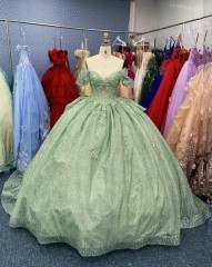 Quinceanera Luxury Beaded Glitter Embroidered Flower Ball Gown Prom Dress Sweetheart Quinceanera Dress 2025
