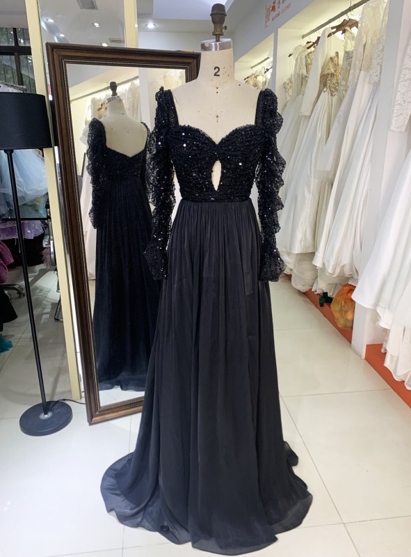 2025 evening dresses Black Long Sleeve Prom Dresses Satin A line Elegant Formal Long Dresses For Women