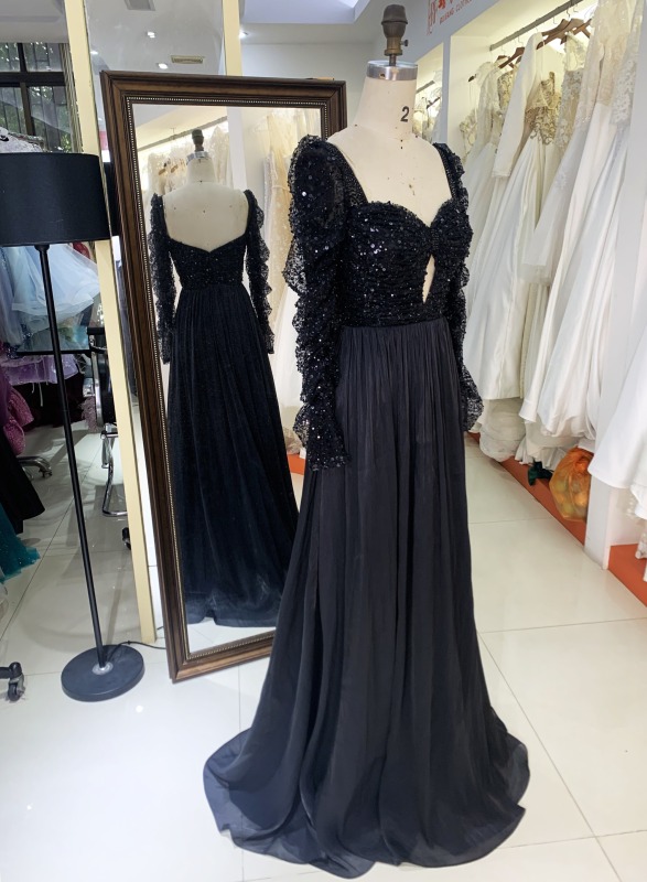 2025 evening dresses Black Long Sleeve Prom Dresses Satin A line Elegant Formal Long Dresses For Women