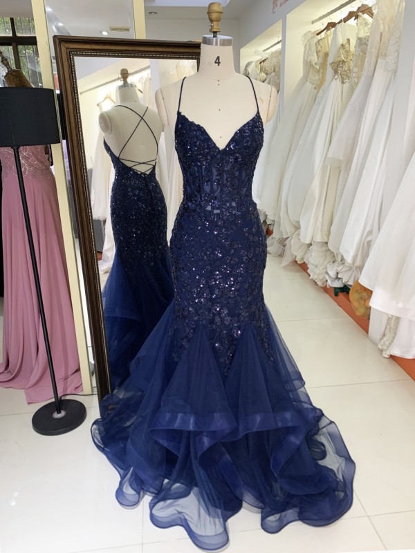 2025 Latest chic light blue sexy sleeveless ruffle mermaid evening dress embroidered lace up back new design prom dress