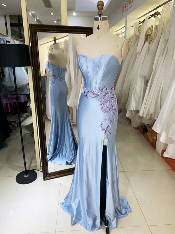 2025 Sleeveless Slit Gown evening dresses New satin prom floral dresses Embroidered Flower Prom Dresses For Women