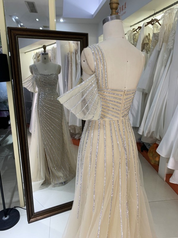 New America wholesale party breathable one shoulder beading chain long evening custom crystal embellished gown prom dress 2025