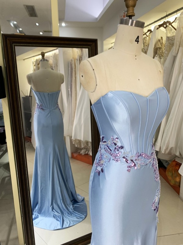 2025 Sleeveless Slit Gown evening dresses New satin prom floral dresses Embroidered Flower Prom Dresses For Women