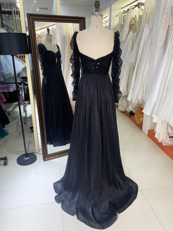 2025 evening dresses Black Long Sleeve Prom Dresses Satin A line Elegant Formal Long Dresses For Women