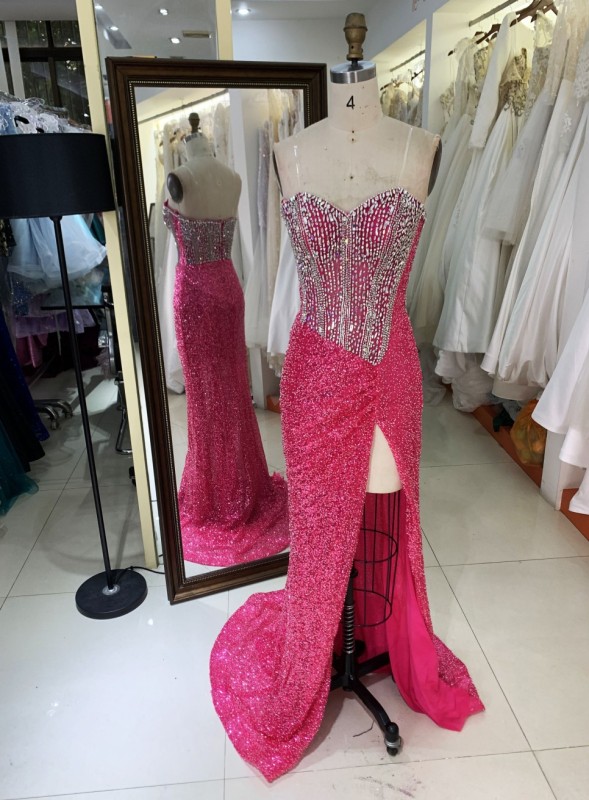 2025 Wholesale lilac emerald champagne fuchsia heavy Beading sweetheart corset Women prom Evening Dresses With High Slit