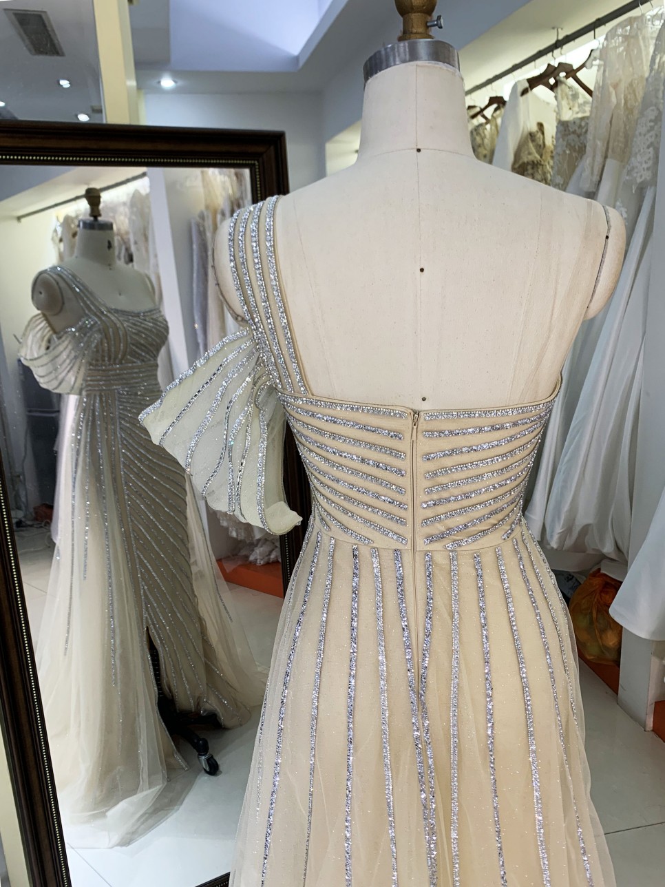 New America wholesale party breathable one shoulder beading chain long evening custom crystal embellished gown prom dress 2025