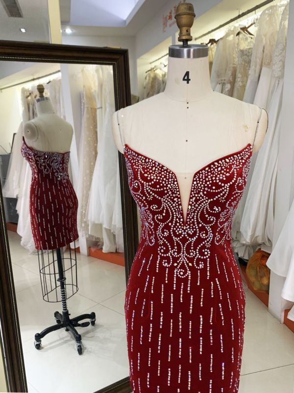 2025 New custom sexy red crystal hot fixed stone deep V-neck mini tight skirt women's sleeveless backless slim homecoming dress