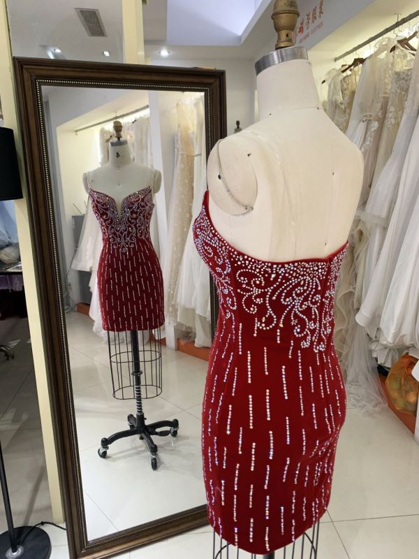 2025 New custom sexy red crystal hot fixed stone deep V-neck mini tight skirt women's sleeveless backless slim homecoming dress