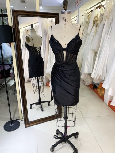 Luxury Sexy Deep V Neck Ladies evening dress woman lace up corset black prom dresses lace up corset back prom dresses